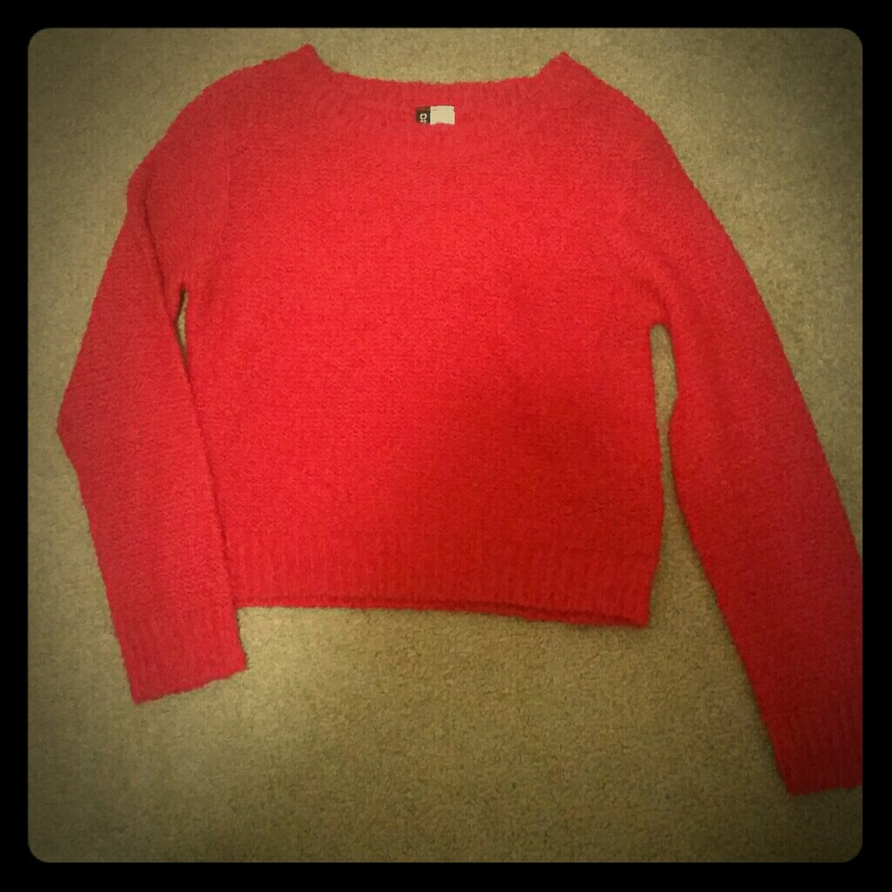 NWOT H&M Crop Top Red Knit Sweater. Size S